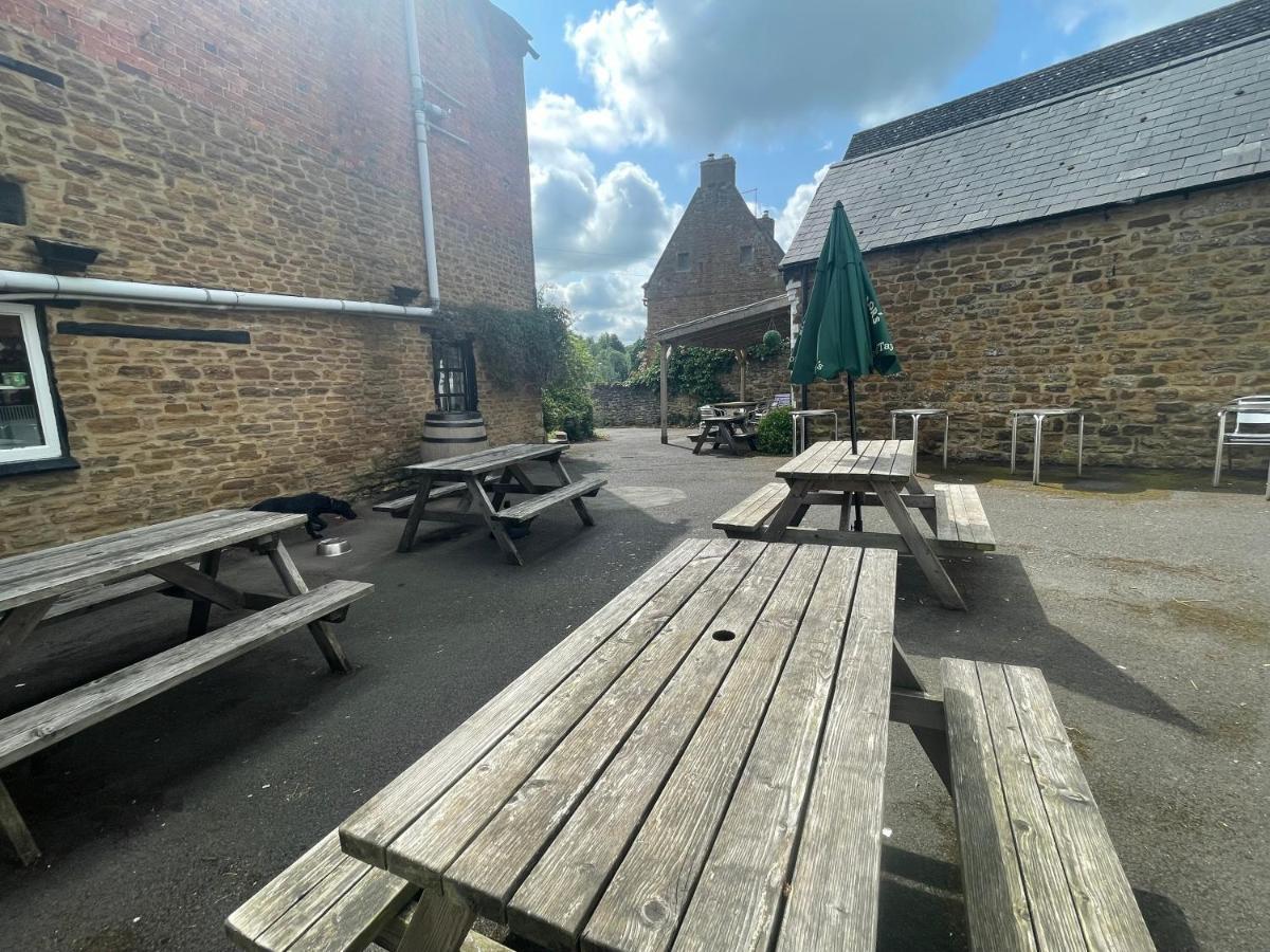 The Maltsters Country Inn Badby Exterior foto