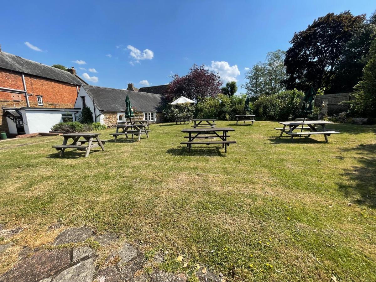 The Maltsters Country Inn Badby Exterior foto